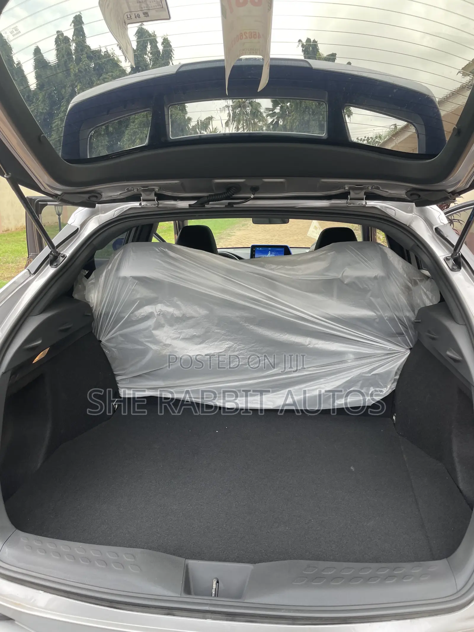 Toyota C-HR 2020 Gray