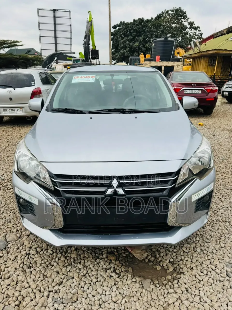 Mitsubishi Attrage 2022 Silver