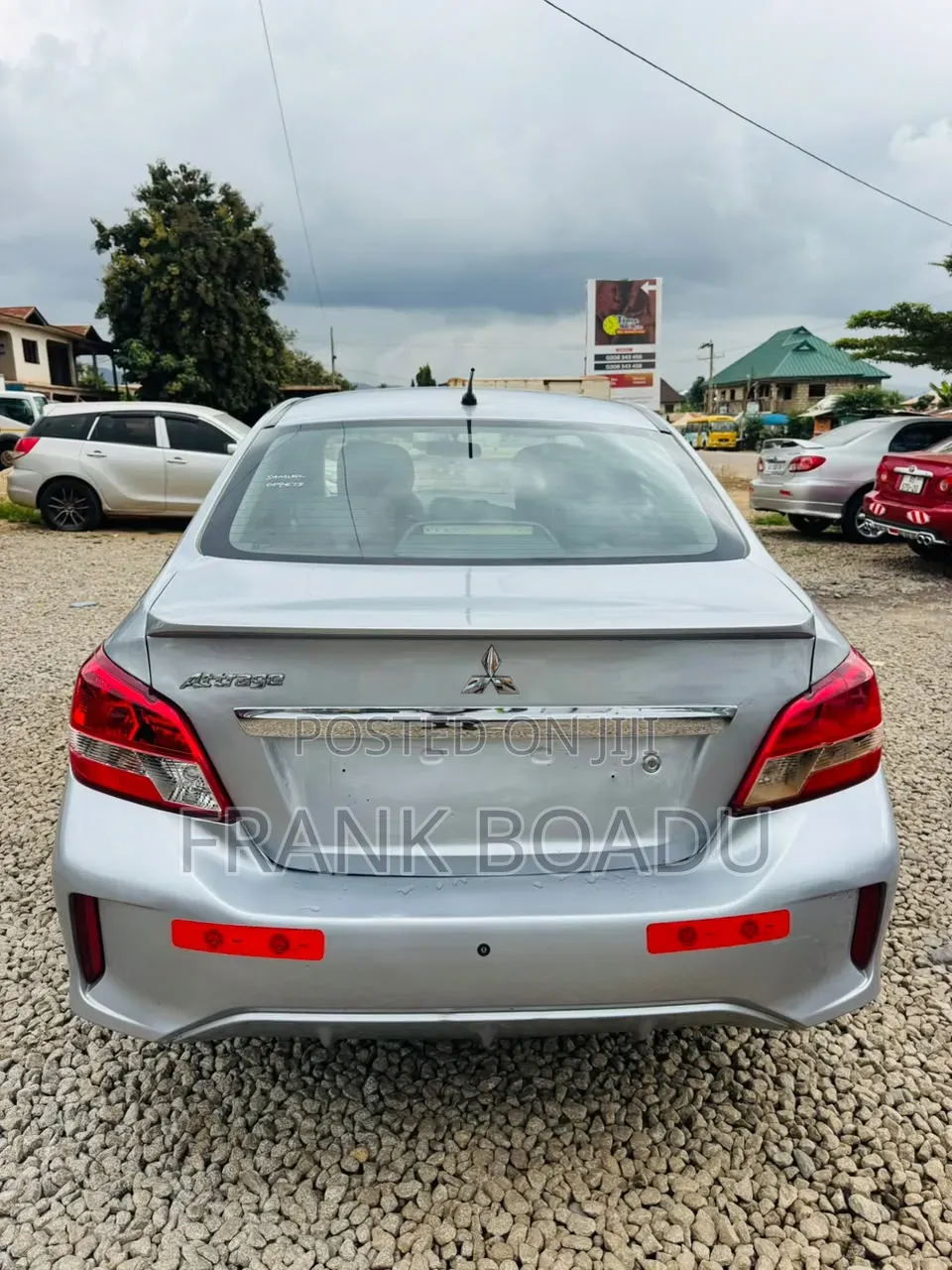 Mitsubishi Attrage 2022 Silver