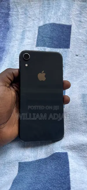 Apple iPhone XR 64 GB Black