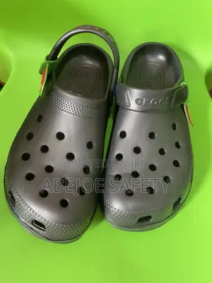 Original Crocs Unisex Shoes – Comfortable Stylish