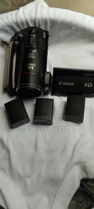 Canon Legria Hf 200