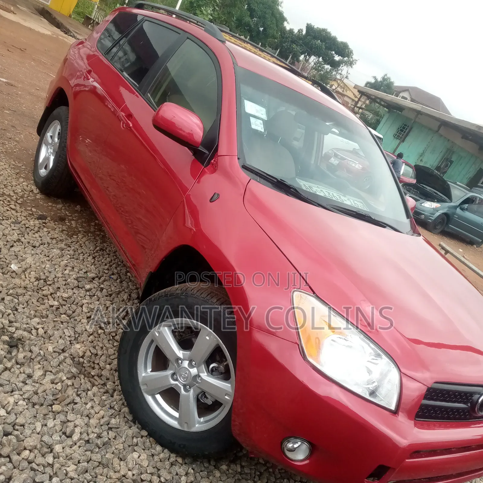 Toyota RAV4 2010 Red