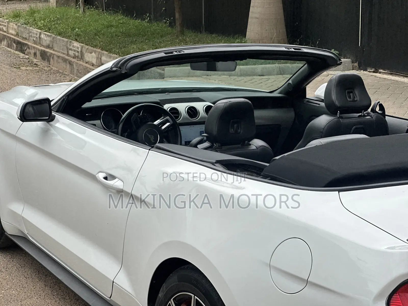 Ford Mustang EcoBoost Premium 2021 White