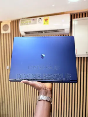 Laptop Alienware 16x Aurora 16GB Intel Core Ultra 7 SSD 1T