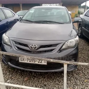 Toyota Corolla 2013 Gray