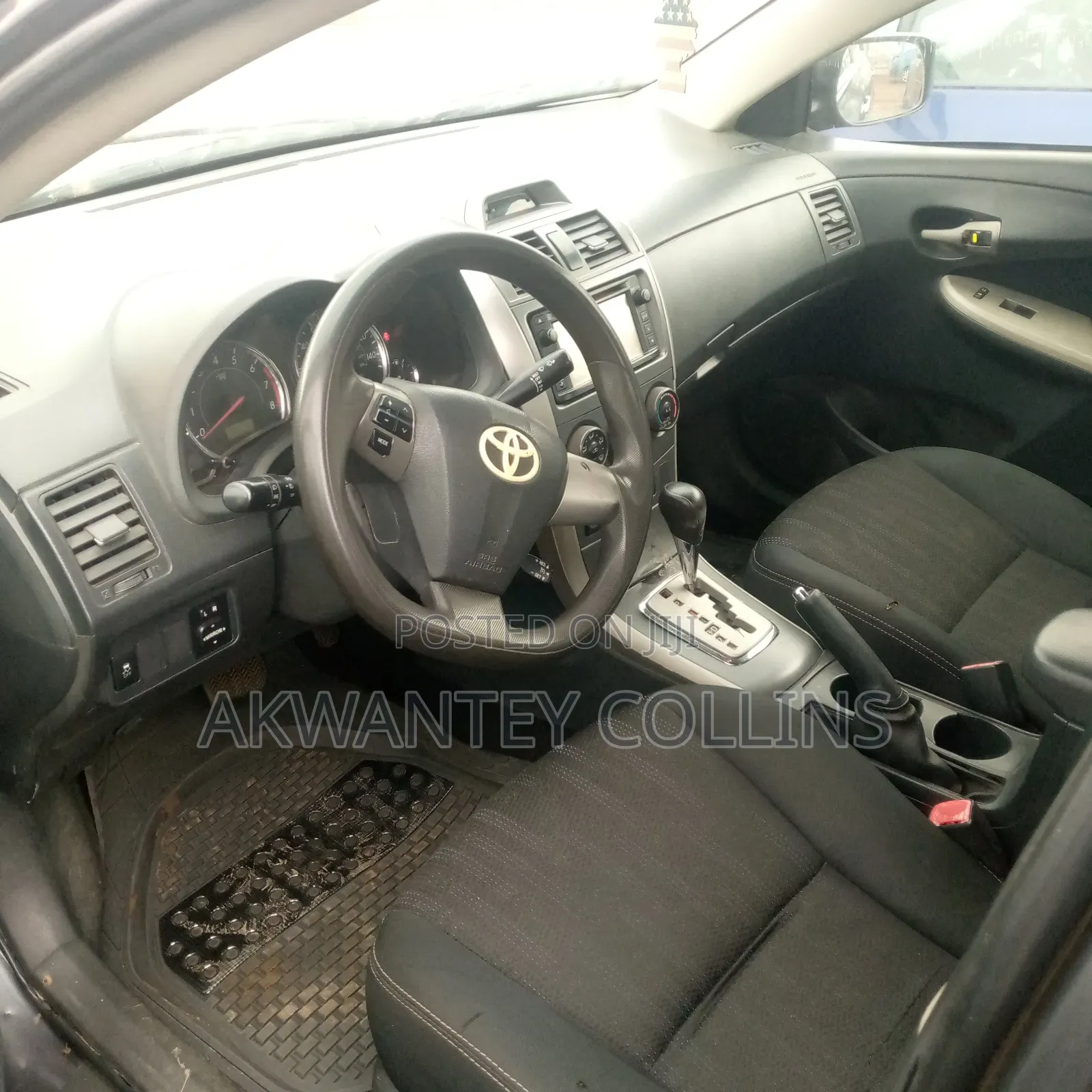 Toyota Corolla 2013 Gray