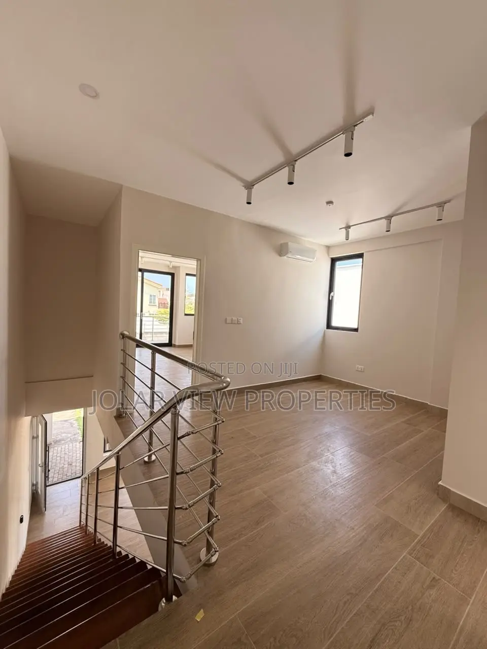 3bdrm Townhouse / Terrace in Jolar View, Tseaddo for rent