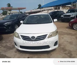 Toyota Corolla 2013 White