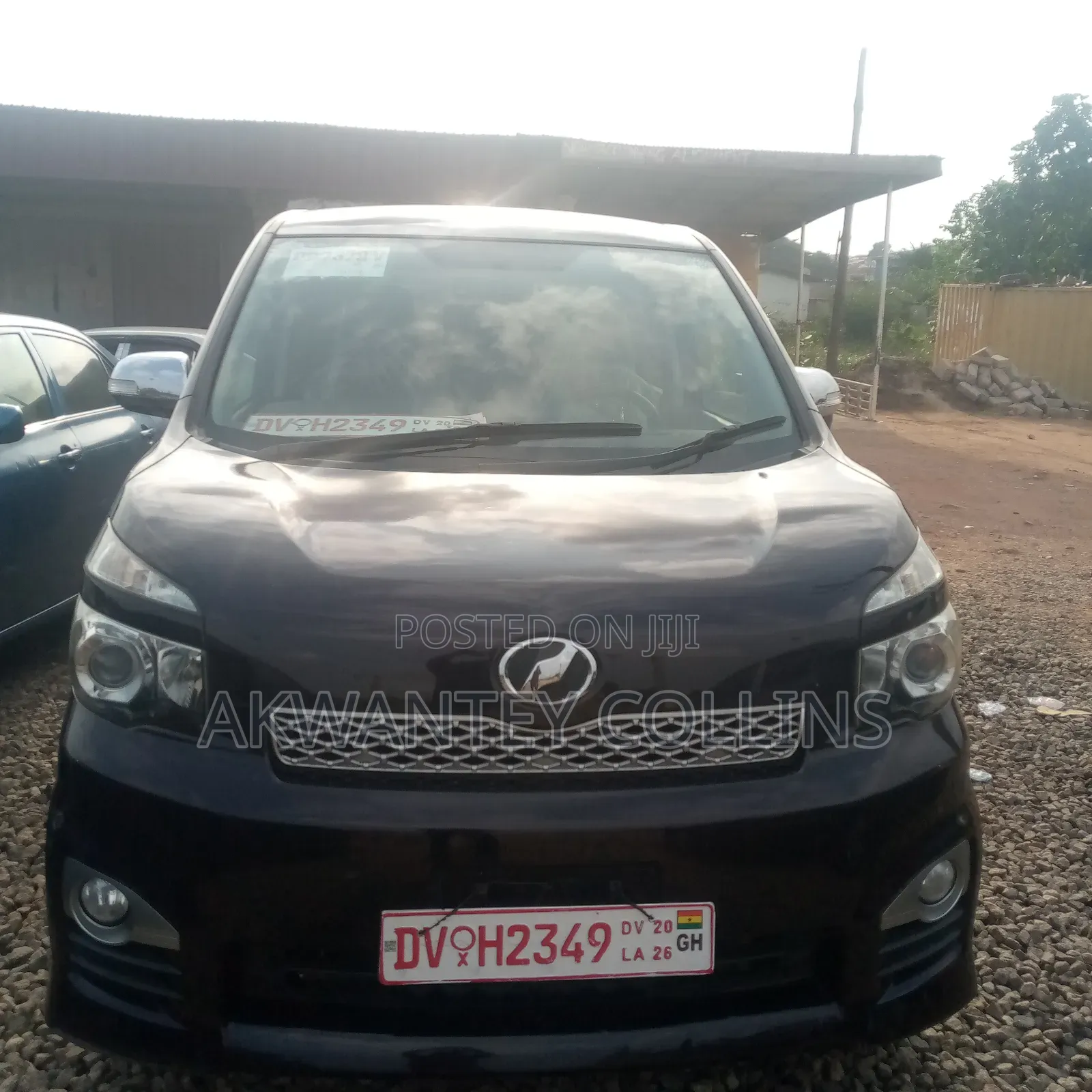 Toyota Voxy 2012 Black