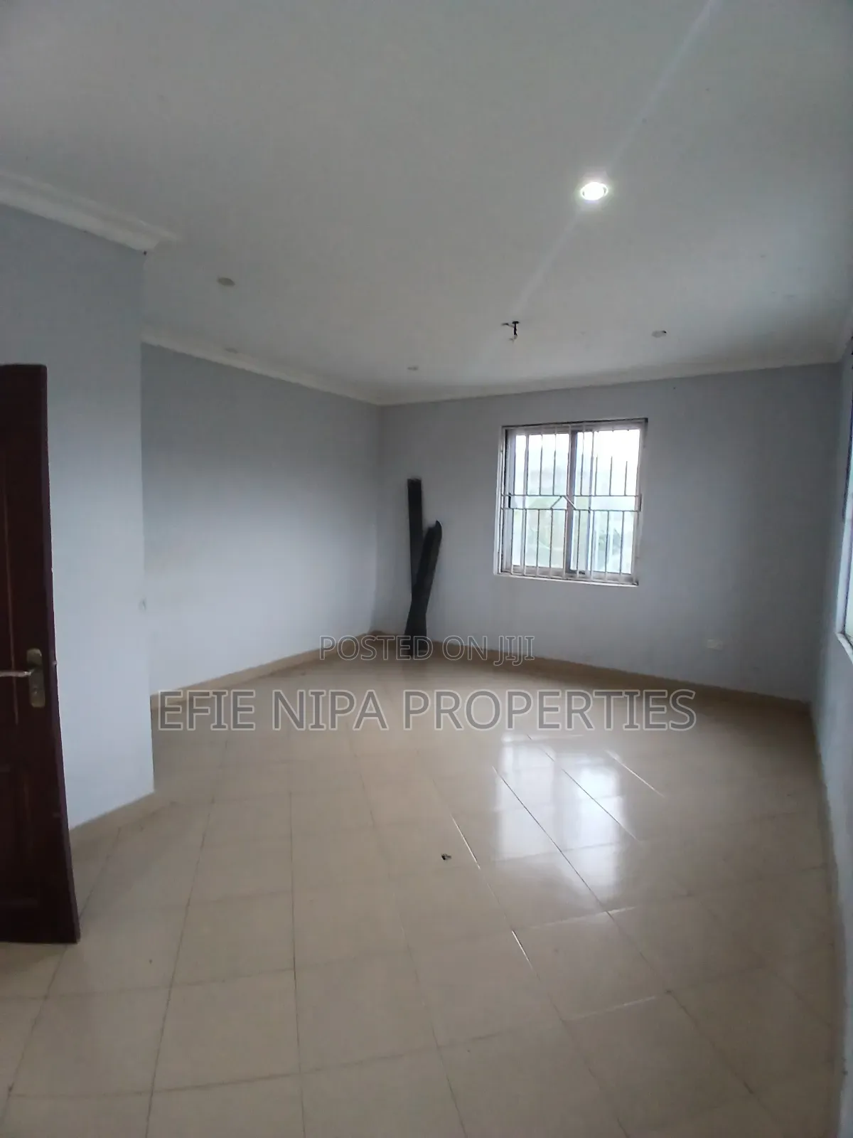 3bdrm Duplex in Ga East Municipal for rent