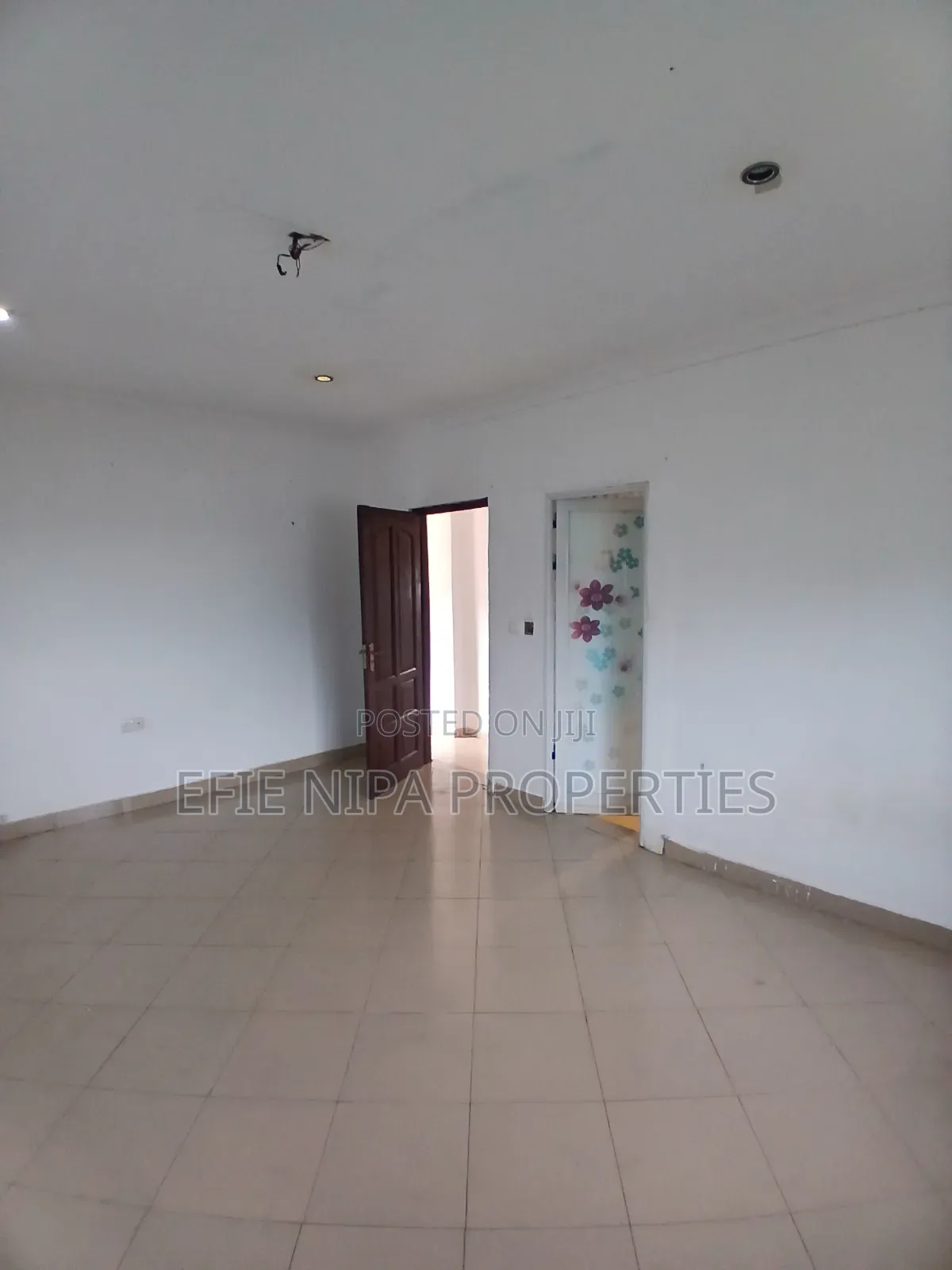 3bdrm Duplex in Ga East Municipal for rent