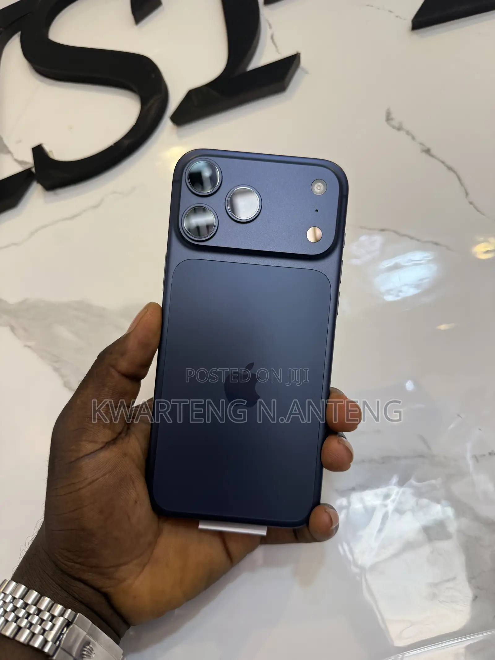 New Apple iPhone 17 Pro Max 256 GB Blue