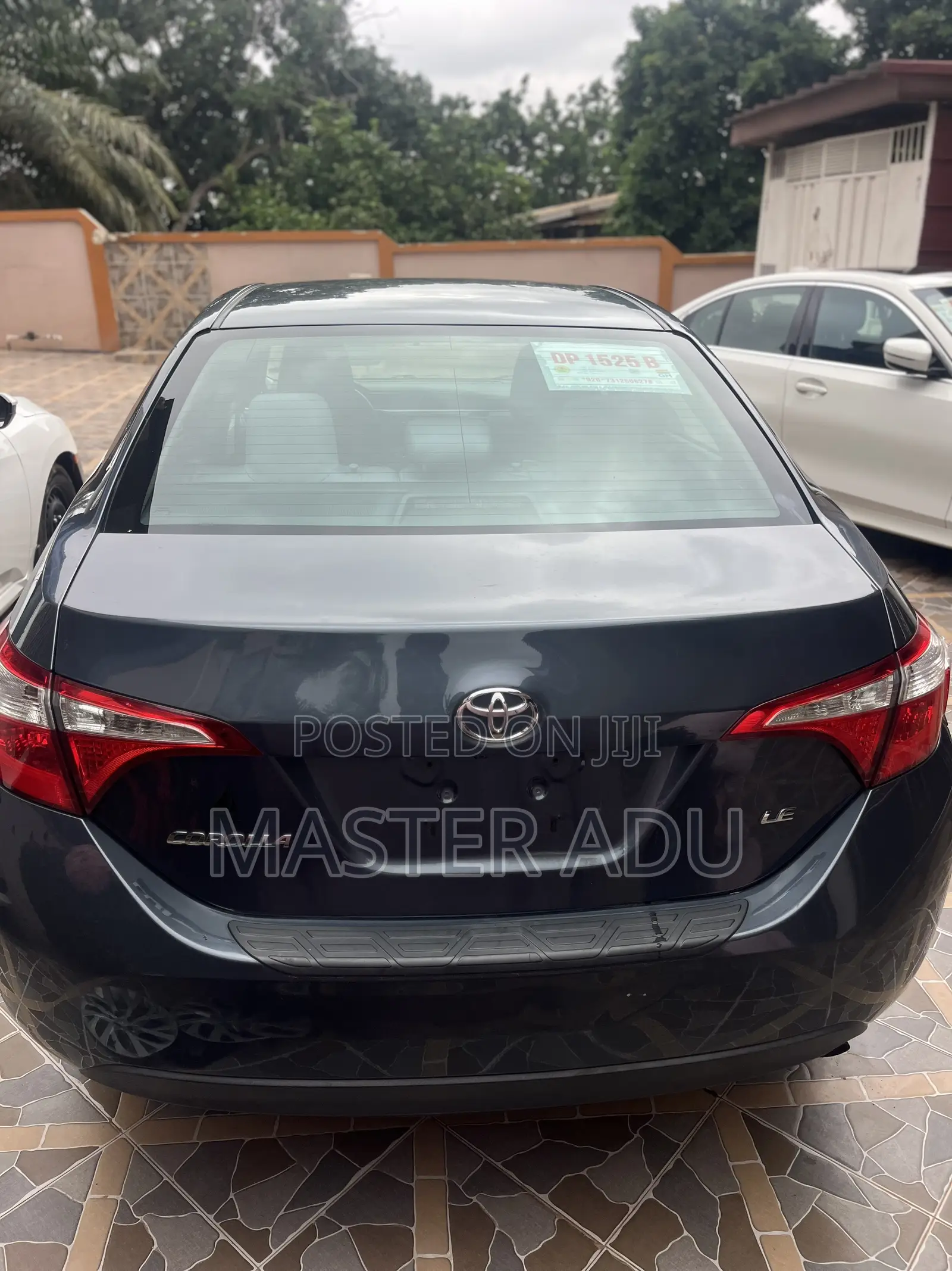 Toyota Corolla LE 4dr Sedan (1.8L 4cyl CVT) 2016 Gray