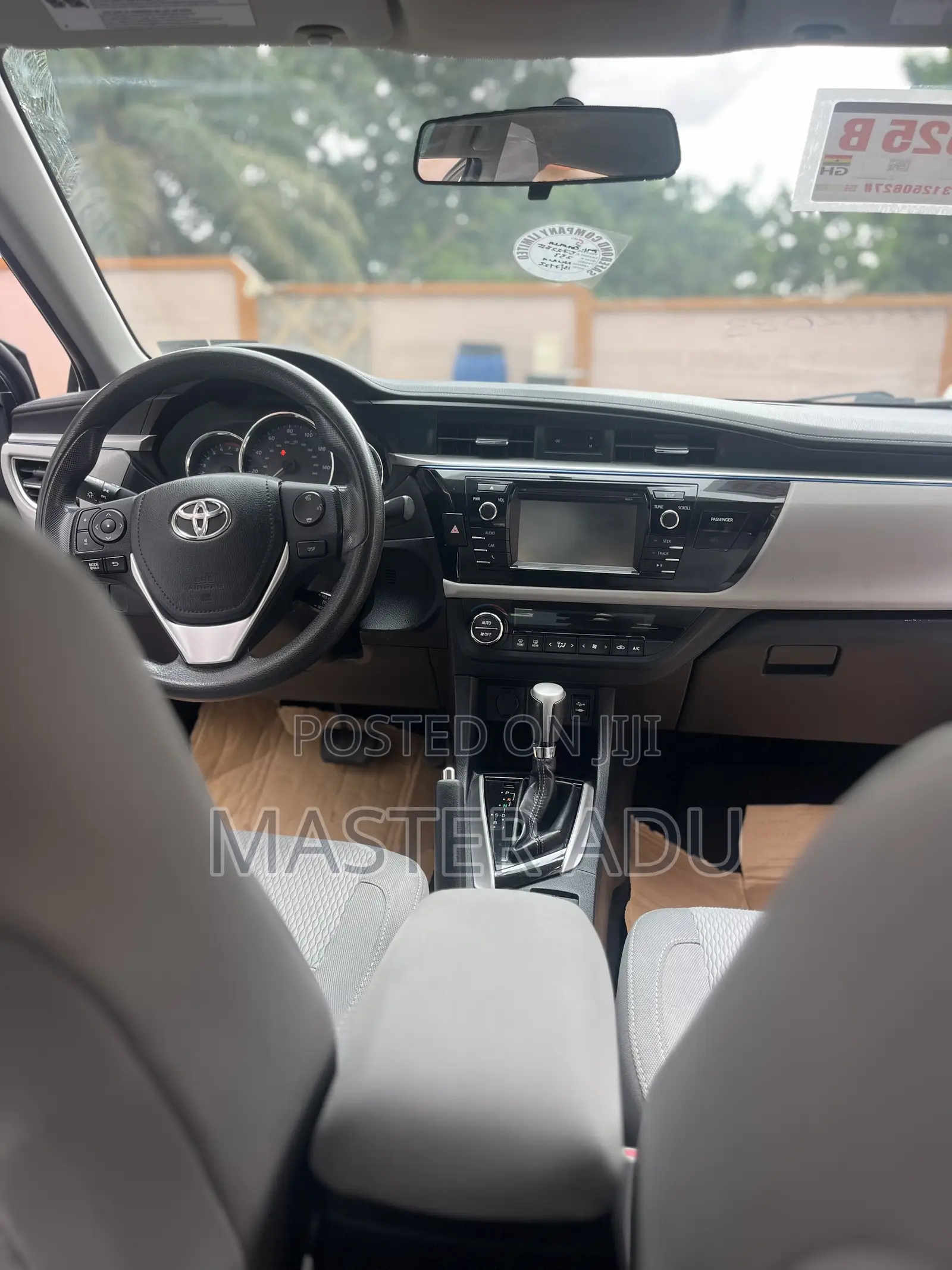 Toyota Corolla LE 4dr Sedan (1.8L 4cyl CVT) 2016 Gray