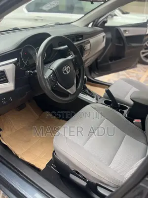 Toyota Corolla LE 4dr Sedan (1.8L 4cyl CVT) 2016 Gray