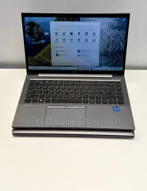 Laptop HP ZBook Firefly G8 32GB Intel Core i7 SSD 512GB