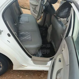 Toyota Corolla 2009 White