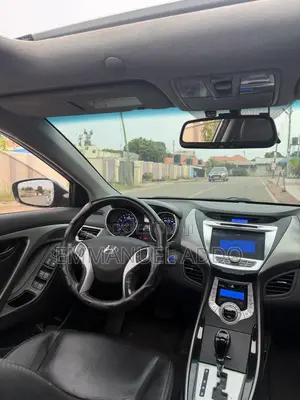 Hyundai Avante 2015 Gray