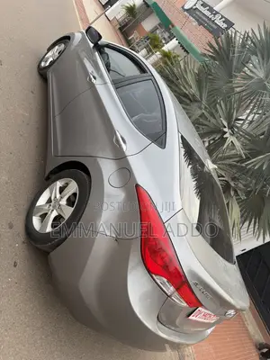 Hyundai Avante 2015 Gray