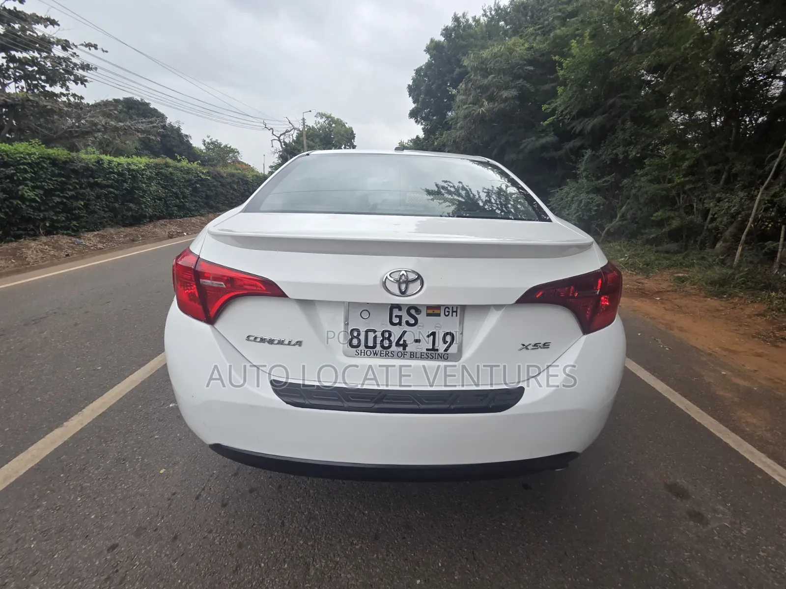 Toyota Corolla XSE (1.8L 4cyl 2A) 2018 White