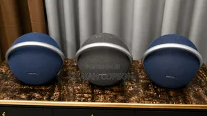 Harman Kardon Onyx Studio 8 Blue