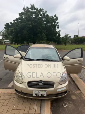Hyundai Accent 2009 Gold