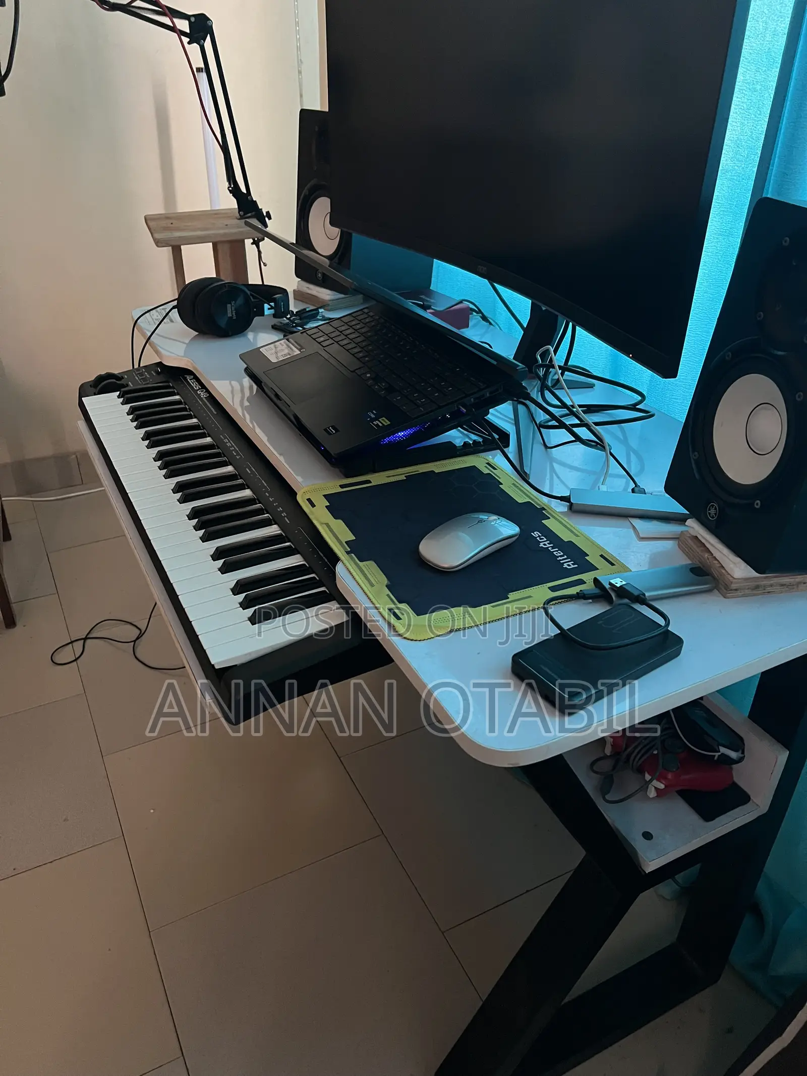 Gaming and Studio Desk