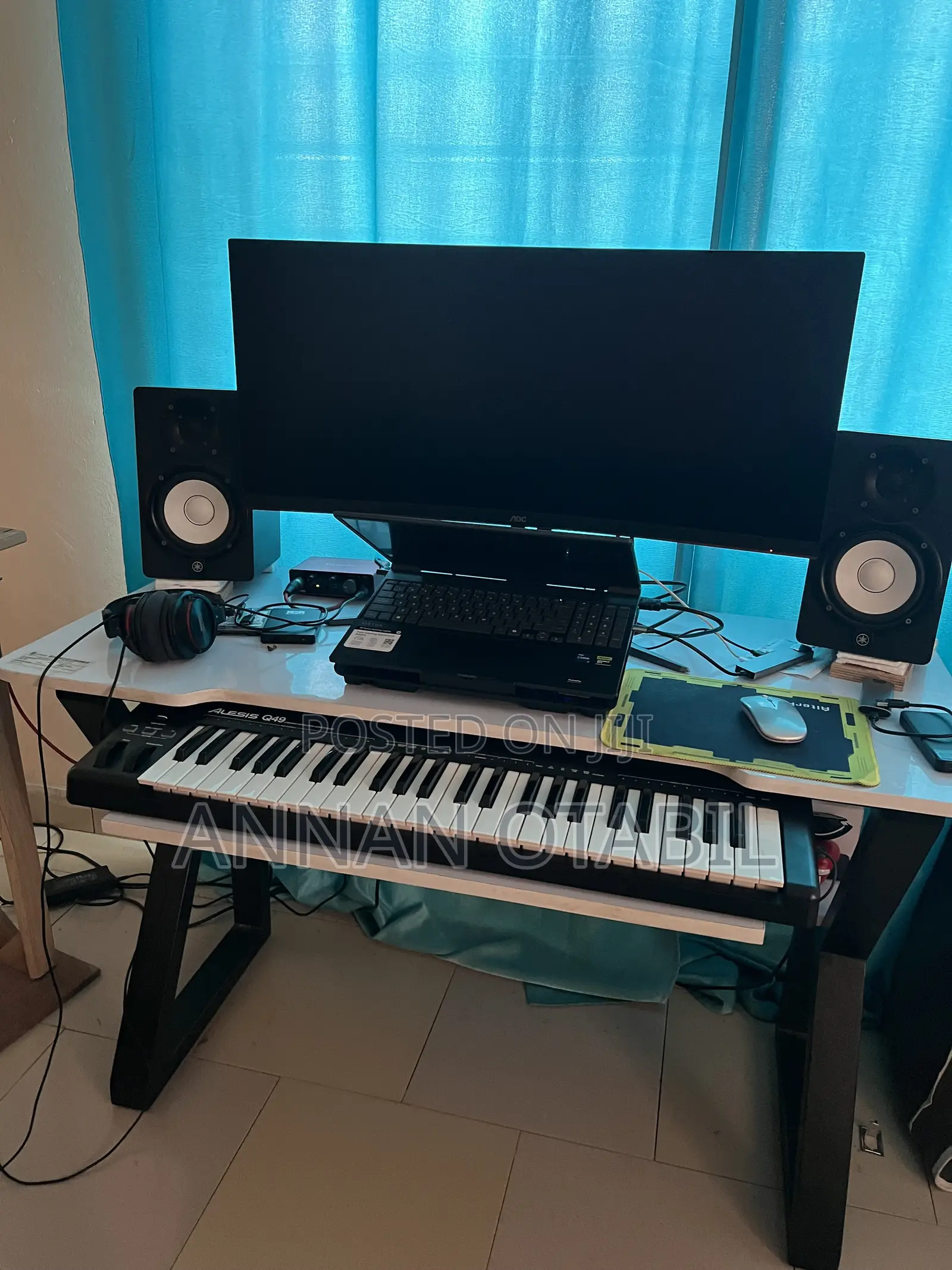 Gaming and Studio Desk