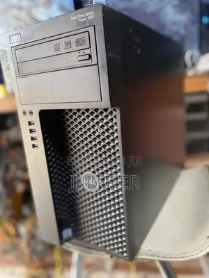 Desktop Computer Dell Precision 3000 16GB Intel SSD 256GB