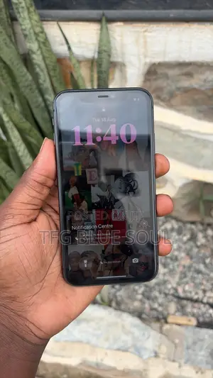 Apple iPhone 11 64 GB Black