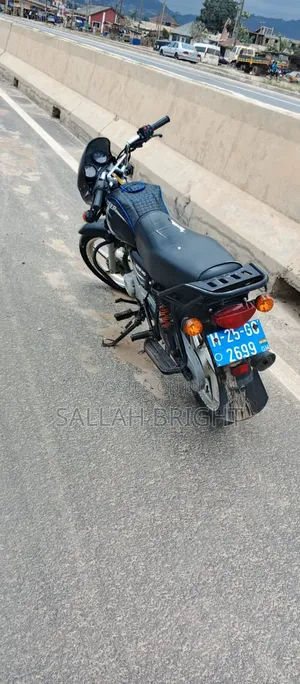 Bajaj Boxer 125 2025 Black