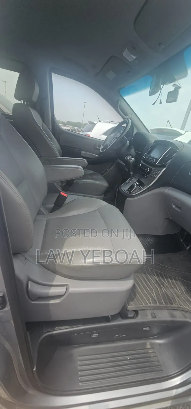 Hyundai Starex 2019 Grey