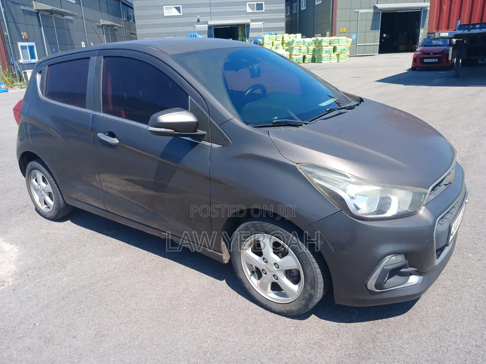 Chevrolet Spark 2016 Gray