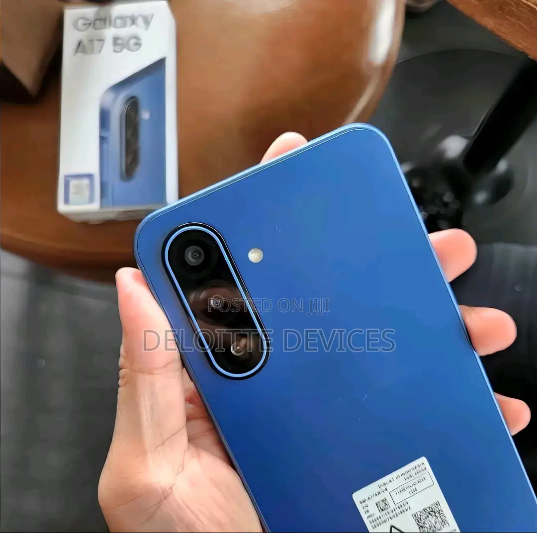 New Samsung Galaxy A17 5G 256 GB Blue