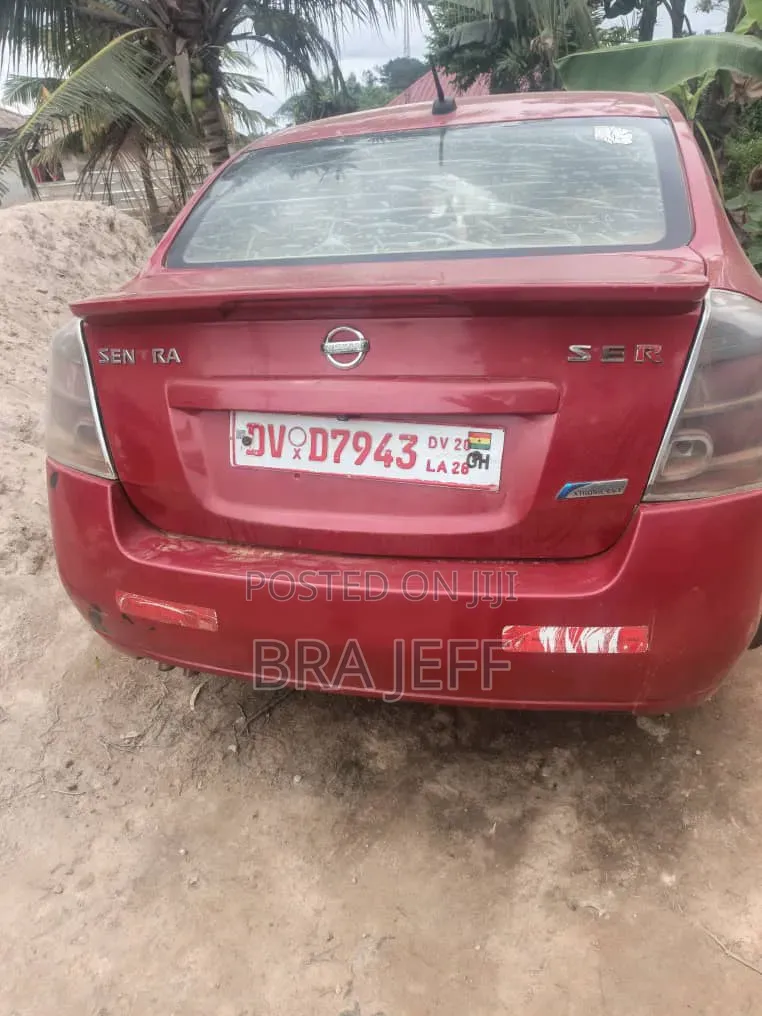 Nissan Sentra 2009 Red