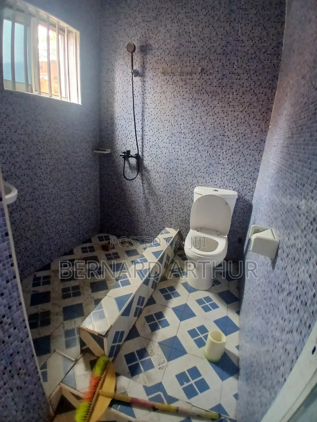 1bdrm Room & Parlour in Bernard Agency, Pokuase for rent