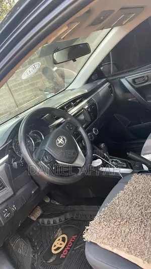 Toyota Corolla 2016 Black