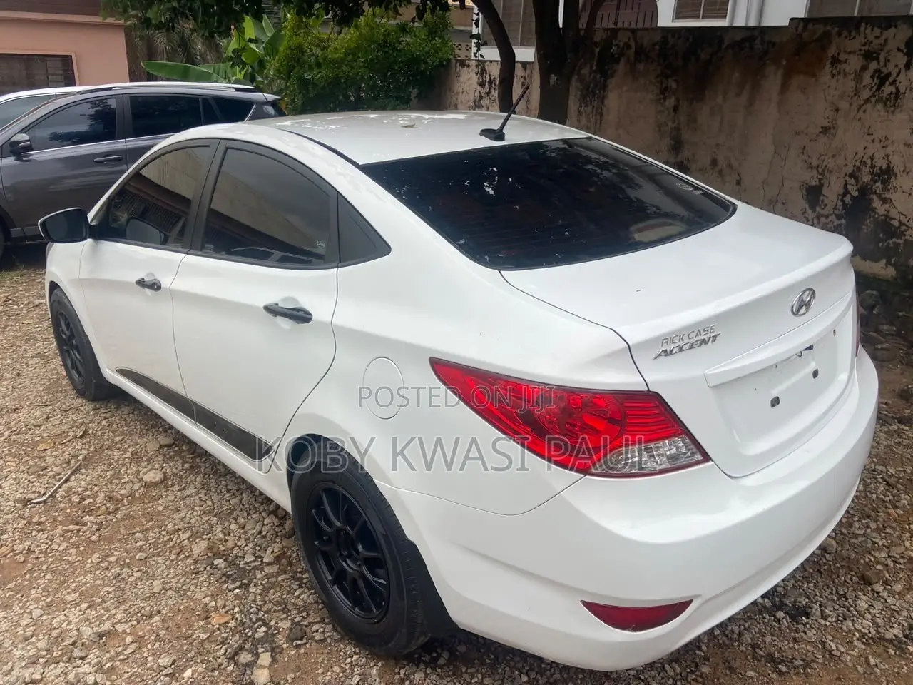 Hyundai Accent GLS Automatic 2012 White