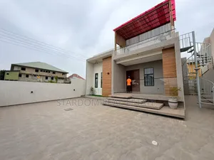 3bdrm Bungalow in East Legon Hills, Boundary Road Area for sale