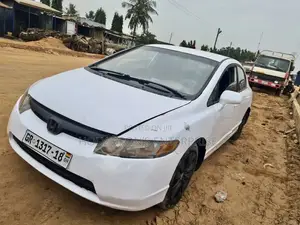 Honda Civic 1.8 DX Automatic 2009 White