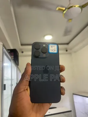 Apple iPhone 15 Pro 128 GB Blue