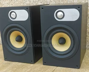 Powerful Sound Bowers Wilkins 686 Speakers