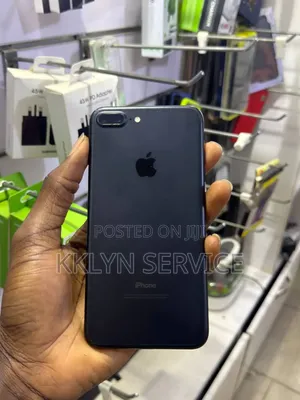Apple iPhone 7 Plus 32 GB Black