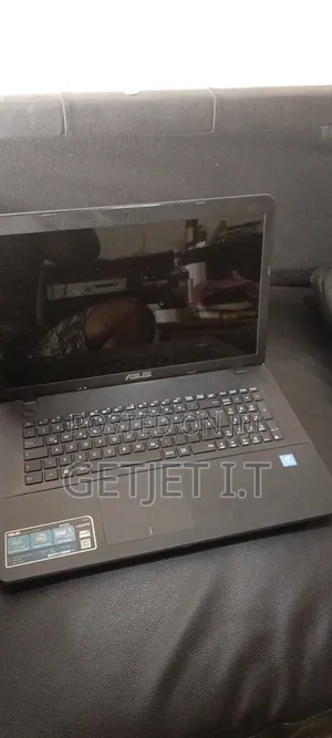 Laptop Asus X751MA 8GB Intel HDD 500GB