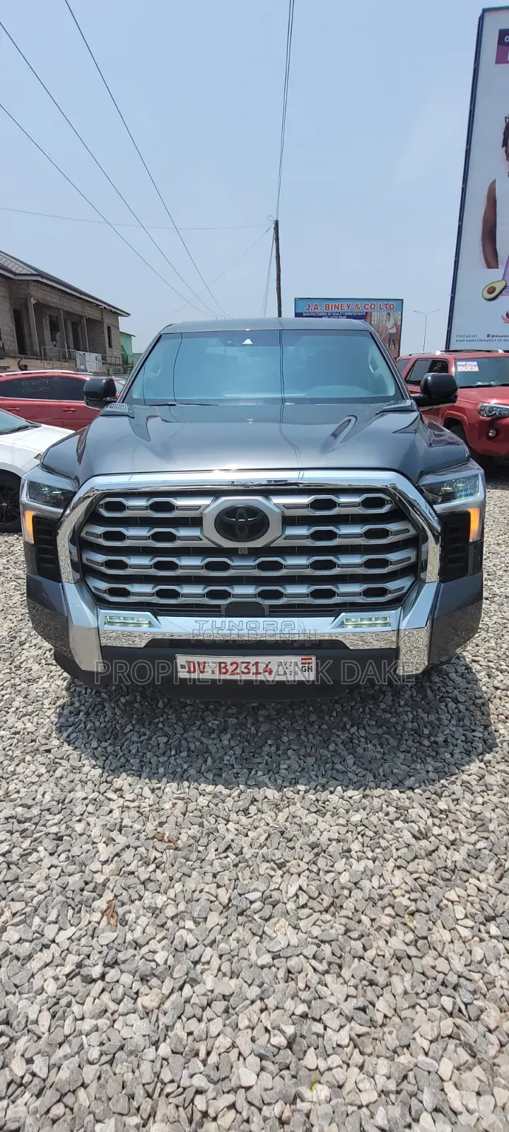 Toyota Tundra 2024 Black