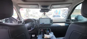 Toyota Tundra 2024 Black