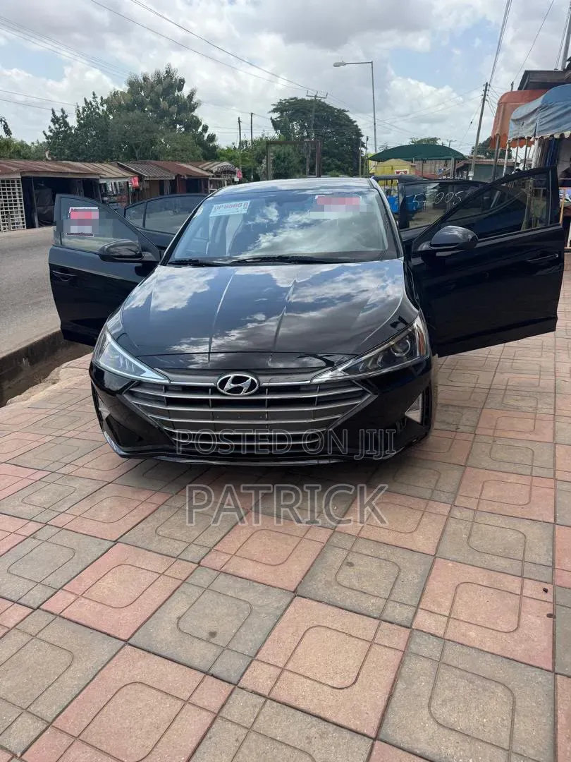 Hyundai Elantra 2020 Black