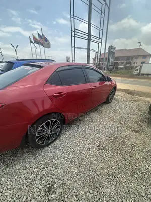 Toyota Corolla S 4dr Sedan (1.8L 4cyl CVT) 2015 Red