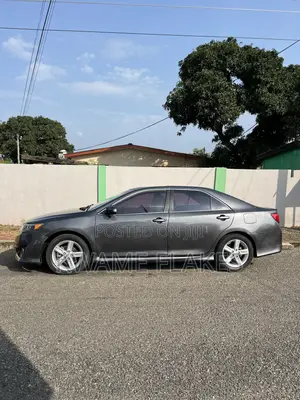 Toyota Camry 2013 Gray